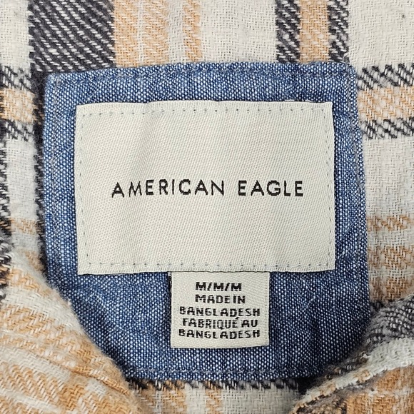 American Eagle Plaid Cropped Flannel Shirt Long Sleeve Button Up Womens Medium - Picture 3 of 6